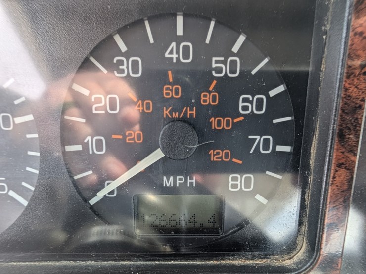 2001-national-1800-image-37