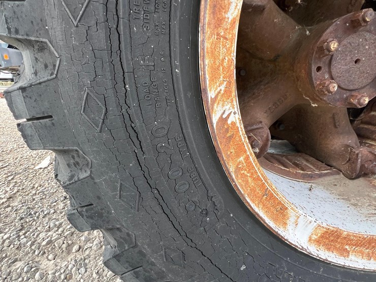 case-610-sprayer-system-2000-gallons-image-27