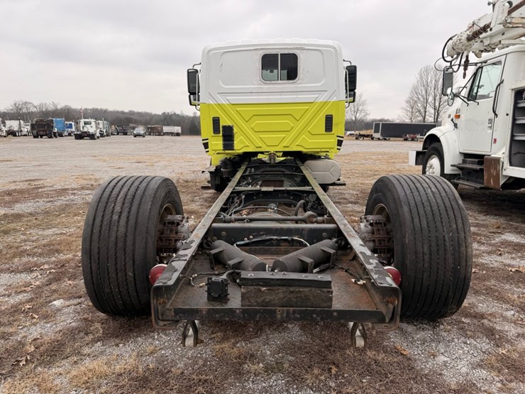 2012-international-durastar-4300-image-7