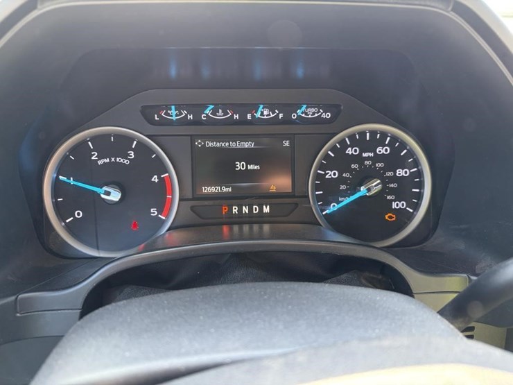 2020-ford-f550-image-15