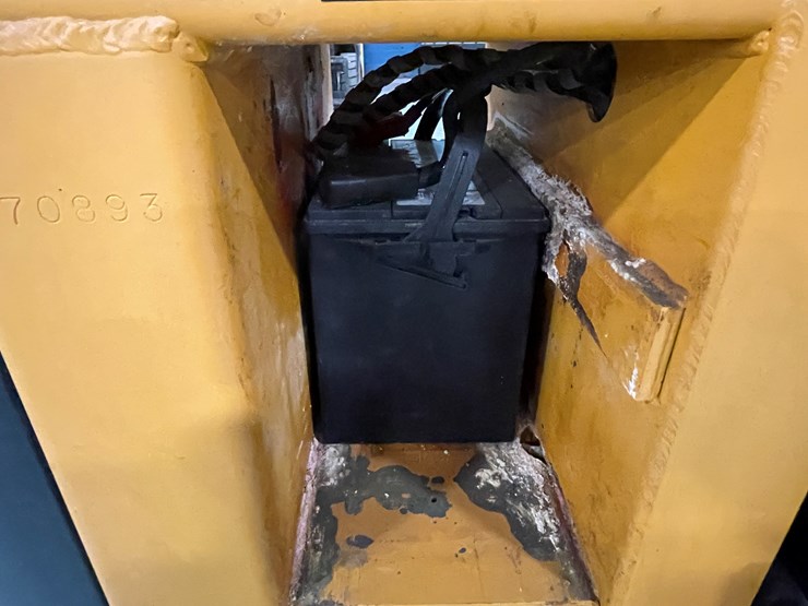 #226-•-big-joe-pdi-20-walk-behind-stacker-image-14