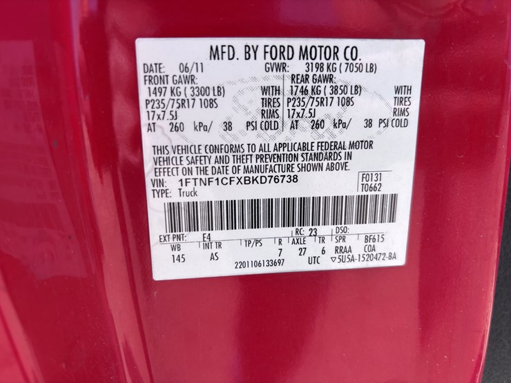 2011-ford-f150-xl-image-13