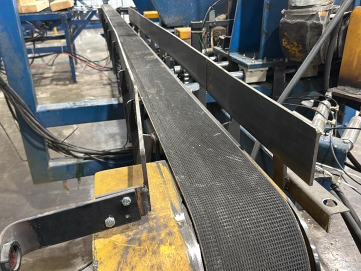 #135-•-2007-baker-double-head-resaw-image-22