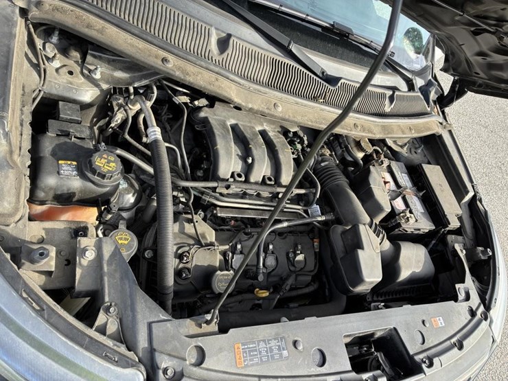 2018-ford-explorer-image-7