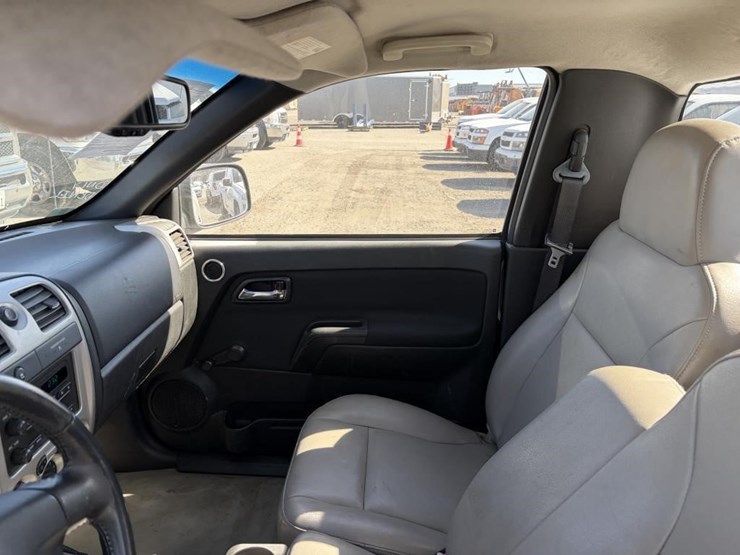 2009-chevrolet-colorado-image-14