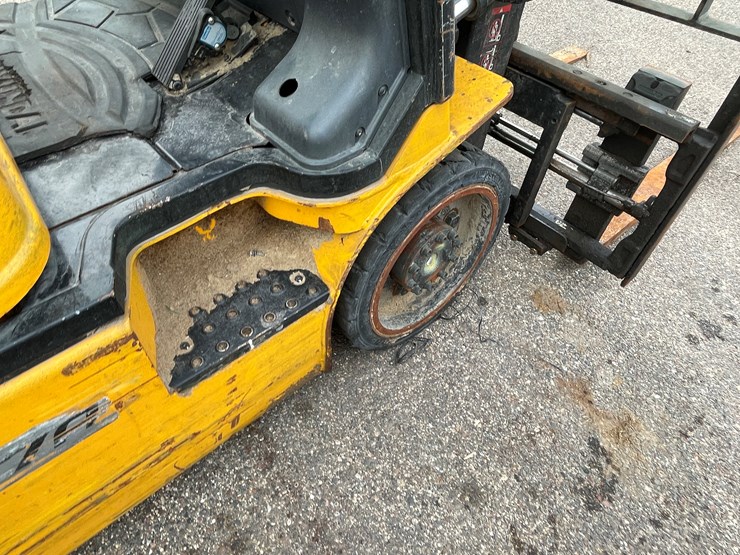 2019-hyundai-25lc-7a-image-21