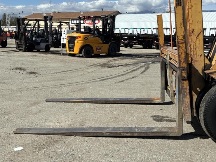 caterpillar-v150-image-5