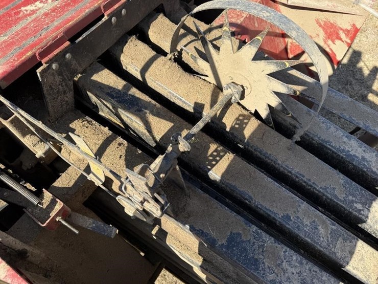 1999-new-holland-590-image-12