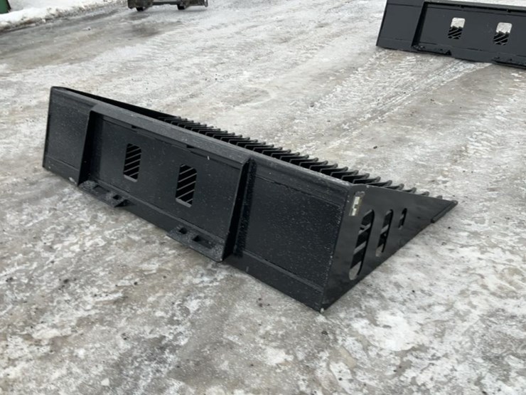 #969-•-unused-wolverine-sb84-sliding-loader-sieve-shovel*-image-8