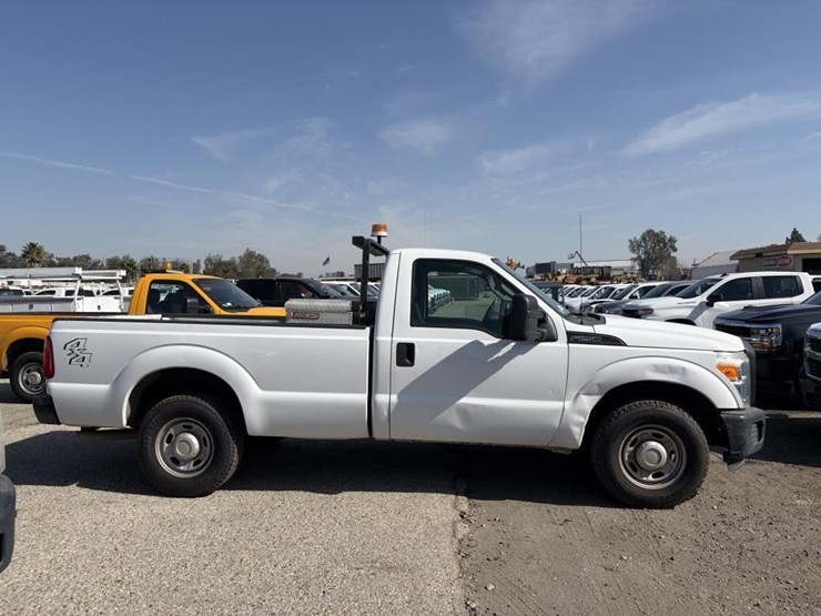 2011-ford-f250-image-8