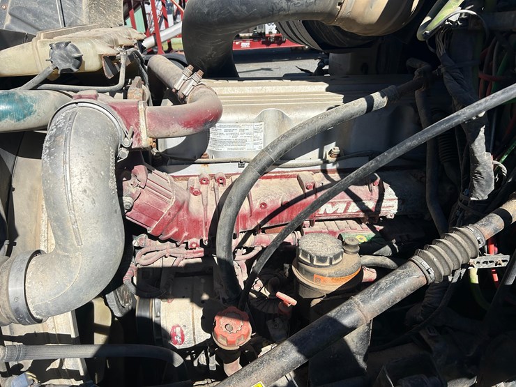 2012-mack-tender-truck-w/adams-rear-discharge-bed-auger-image-92