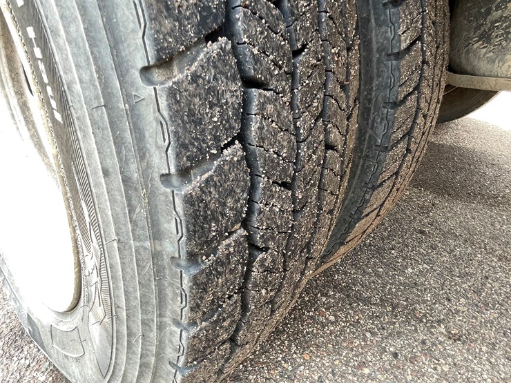 2017-dodge-ram-5500-image-25