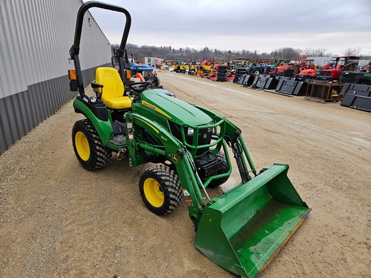 john-deere-1025r-image-7