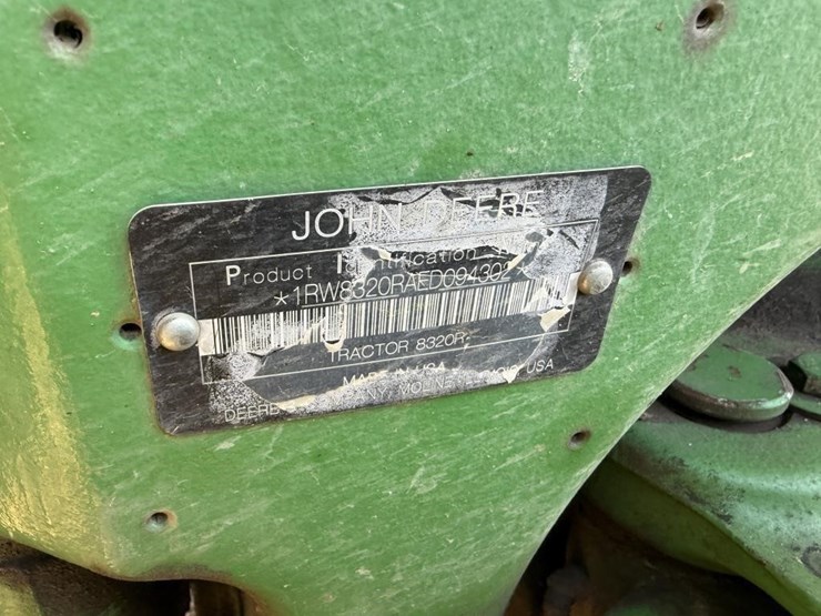 john-deere-8320r-image-13
