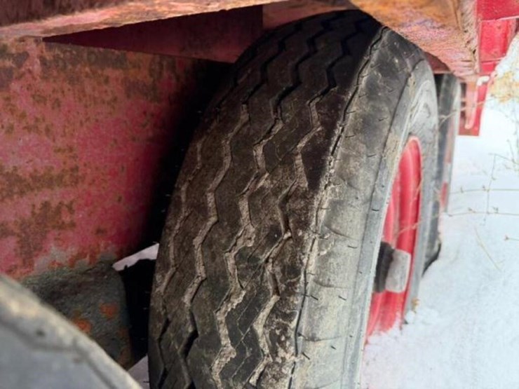 18-ft-tri/a-equipment-trailer-image-19