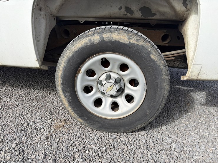 2013-chevrolet-silverado-1500-image-7