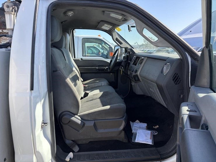 2011-ford-f450-sd-image-9