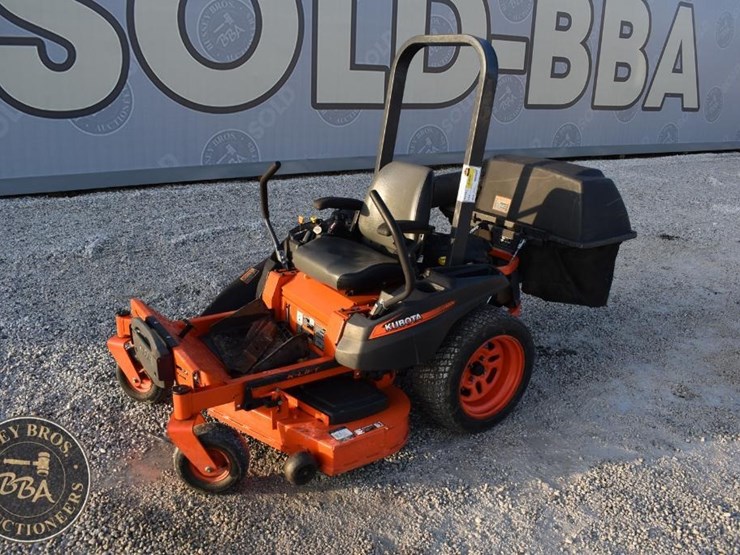 kubota-z122e-image-1