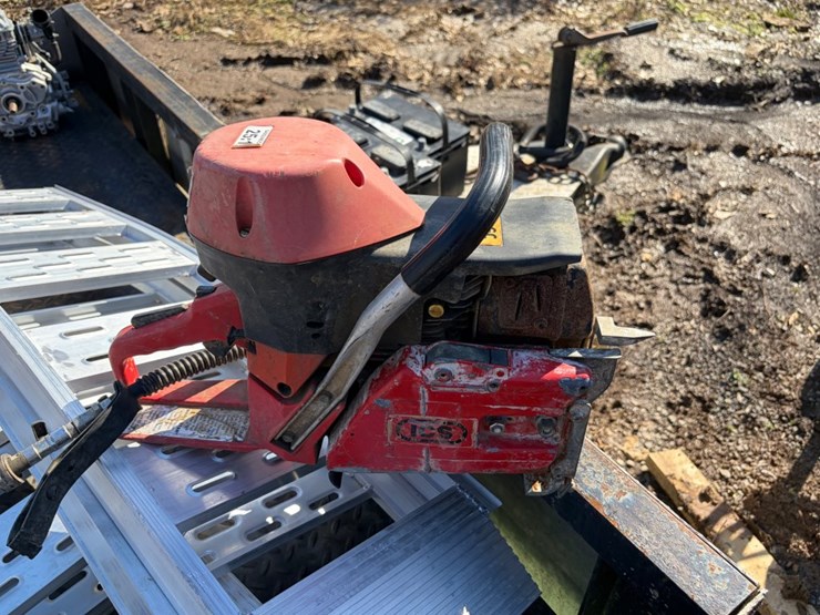 #30887-•-ics-613gc-16"-concrete-saw-image-1