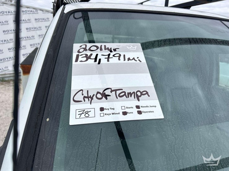 2011-ford-f250-image-35