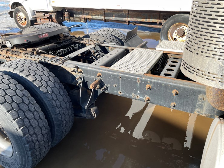 2012-international-prostar-image-25