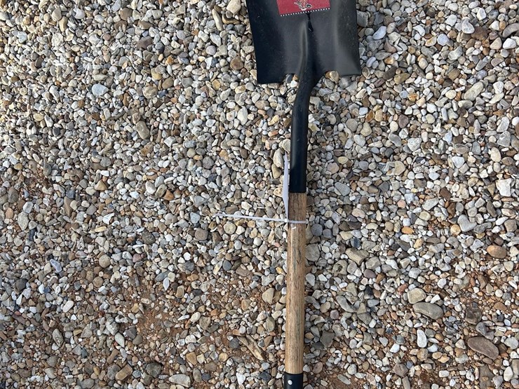 new-square-shovel-image-1