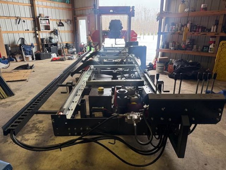 #128-•-2025-jierui-1000-hydraulic-portable-bandmill-image-59