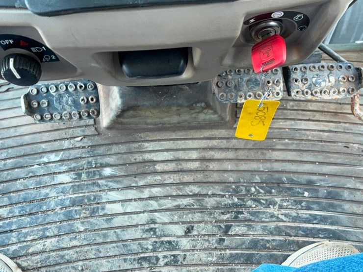 john-deere-5085e-image-28