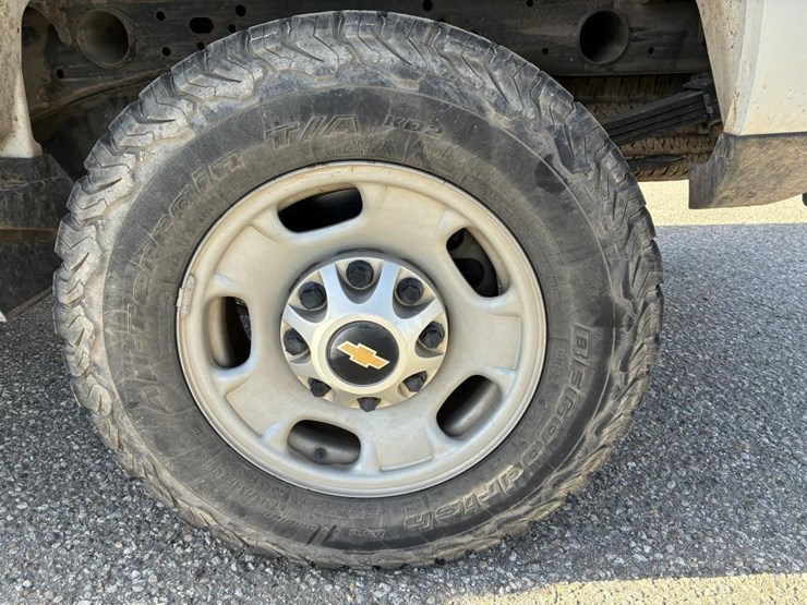 2018-chevrolet-2500-image-5