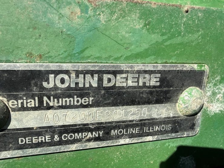 john-deere-7200-image-7