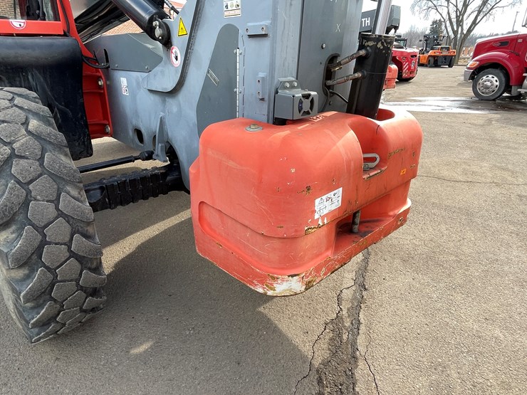 #130-•-2018-skyjack-sj843-telehandler-image-22