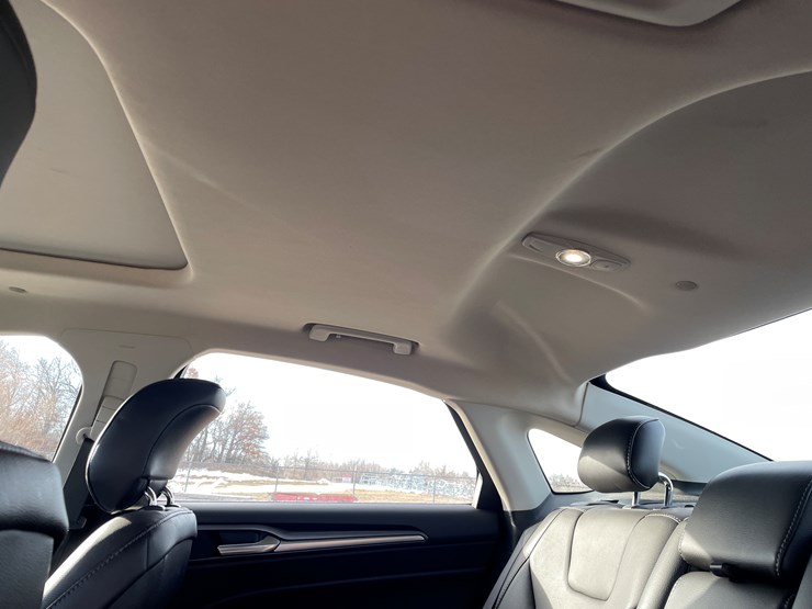 #1522-•-2014-ford-fusion-(has-mn-title)-image-19