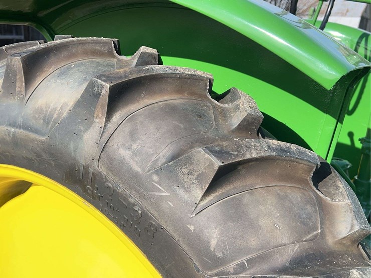 john-deere-model-b-image-38