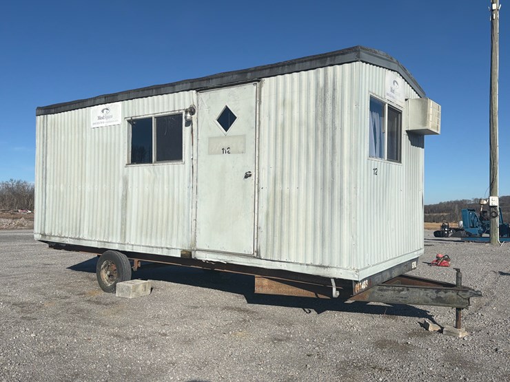 #30927-•-design-space-20’-x-8’-mobile-construction-office-image-1