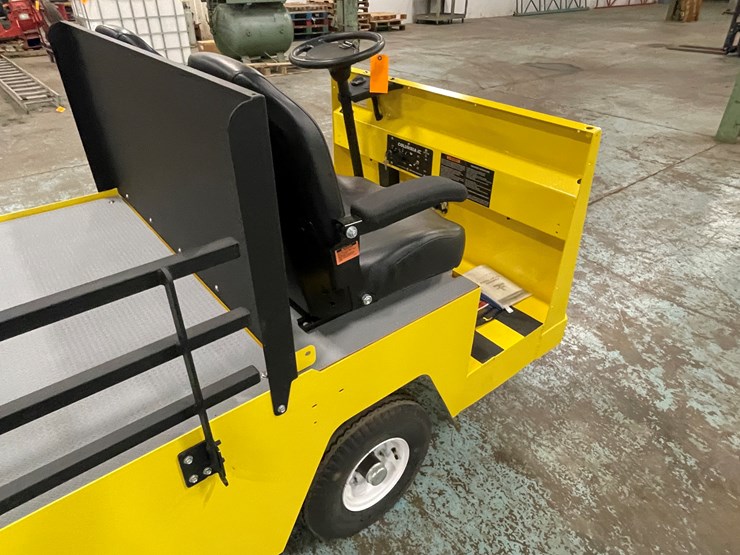 #187-•-columbia-payloader-electric-utility-vehicle-(new-old-stock-2022)-image-23