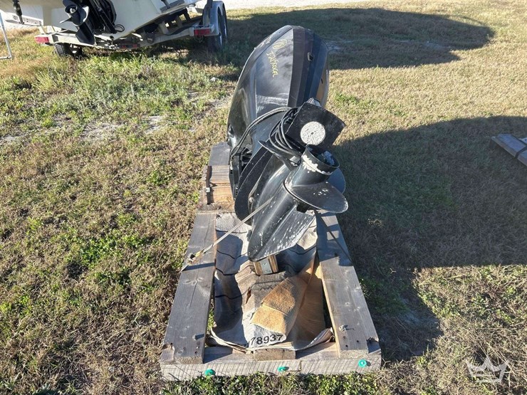 2017-mercury-seapro-outboard-boat-motor-image-9