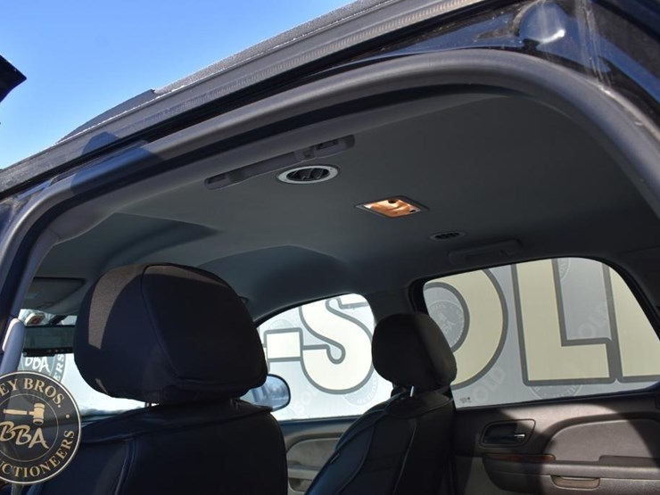 2013-chevrolet-tahoe-ls-image-31