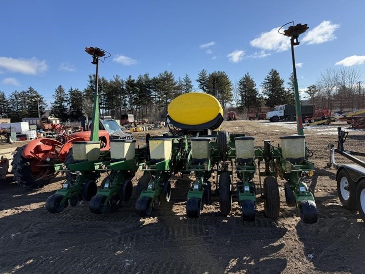 john-deere-7200-image-5