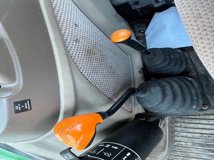 john-deere-5085e-image-21