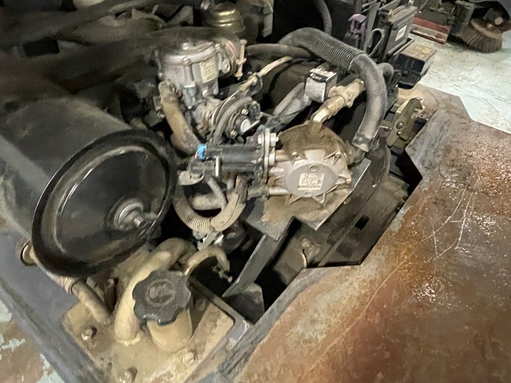 #170-•-world-lift-254-propane-forklift-image-38