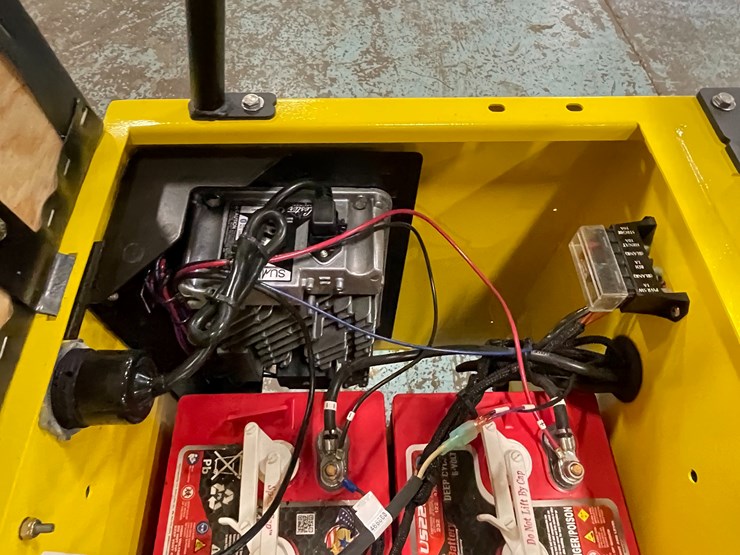 #188-•-columbia-expediter-electric-utility-vehicle-(new-old-stock-2022)-image-20