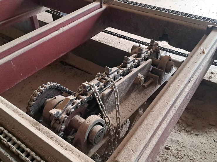 #127-•-2013-cooks-ac36-portable-bandmill-image-13