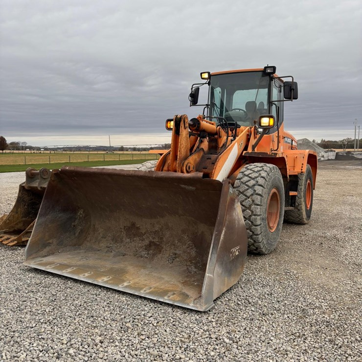 2010 DOOSAN DL250