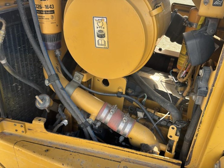 2002-caterpillar-d6r-xw-image-41