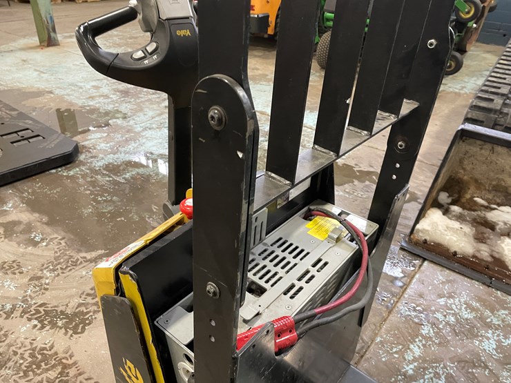 #234-•-2021-yale-electric-pallet-jack-image-15