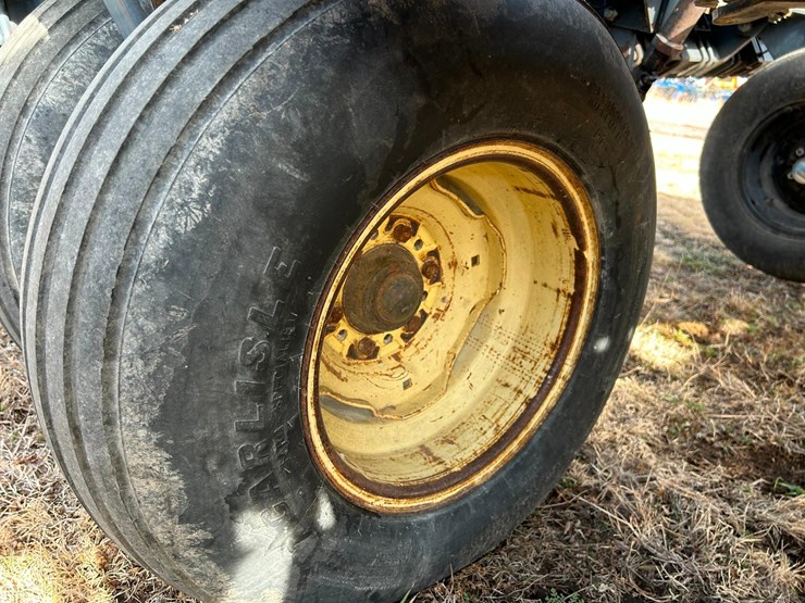 crusterbuster-4000-grain-drill-image-11