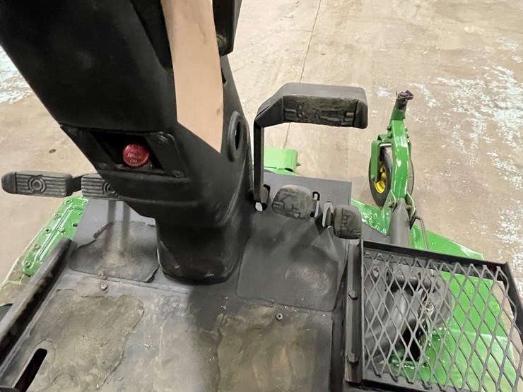 john-deere-1600-turbo-image-40