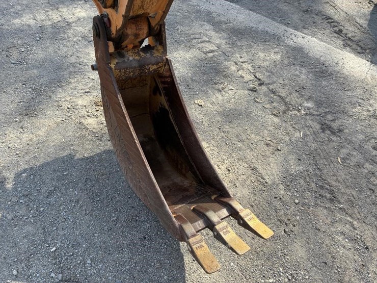 2007-case-580sm-image-15