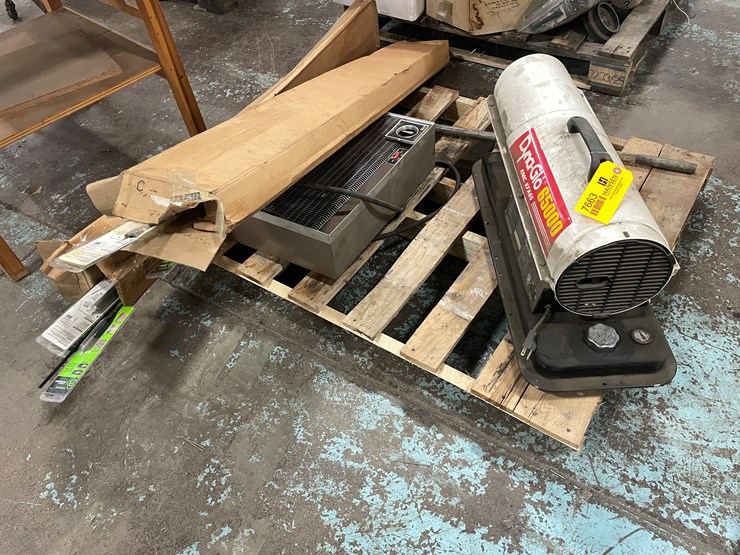 #7663-•-(2)-shop-heaters-and-greenlee-54"-long-x-1/4"-diameter-drill-bit-extensions-image-1