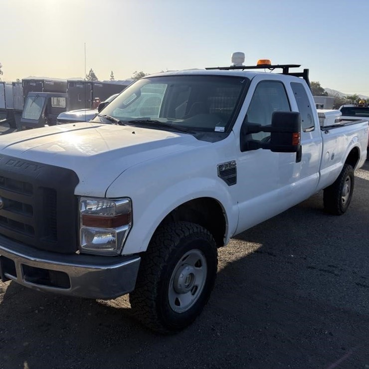 2008 FORD F350